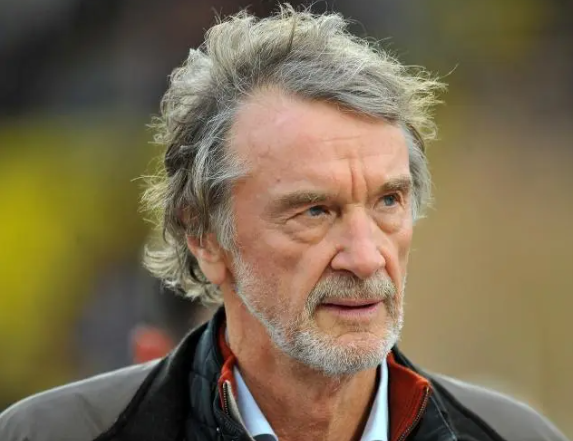 彻查回扣？记者：拉特克利夫不会立即解雇滕哈赫，但会严查转会团队